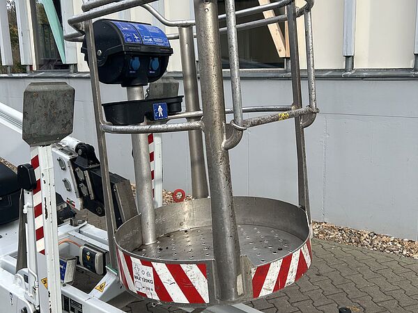 Anhänger Teleskop Arbeitsbühne DINO 120TN - Arbeitskorb