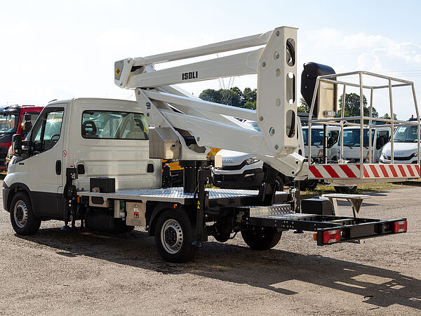 Die KLUBB PNT200 passt in urbane Einsatzbereiche dank kompakter Maße