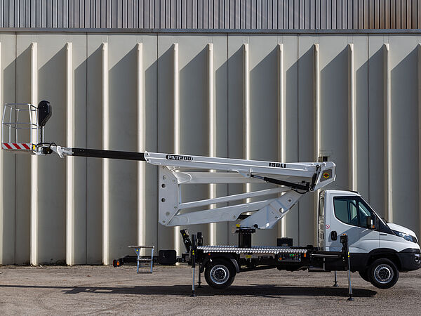 Automatische Abstützung der KLUBB PNT200 – sicher und effizient