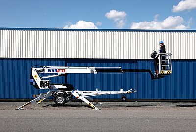 Anhänger Hubsteiger DINO 135T II - Seitenansicht Anhänger Hubsteiger DINO 135T II in der Seitenansicht