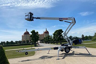 Anhänger Gelenk Teleskop Arbeitsbühne DINO 210XT II