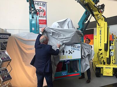 Enthüllung der HELIX 1004XL